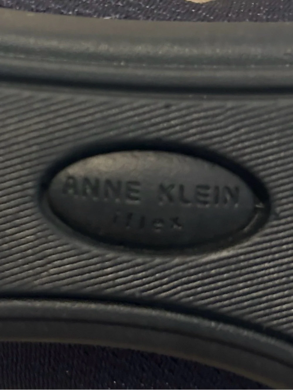 Anne Klein women’s Navy Patent Buckle Toe Unice Flats, Square Toe NWOT 9 - Picture 8 of 9